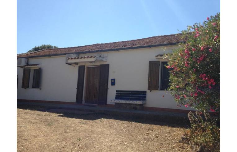 casa indipendente in vendita a Valledoria