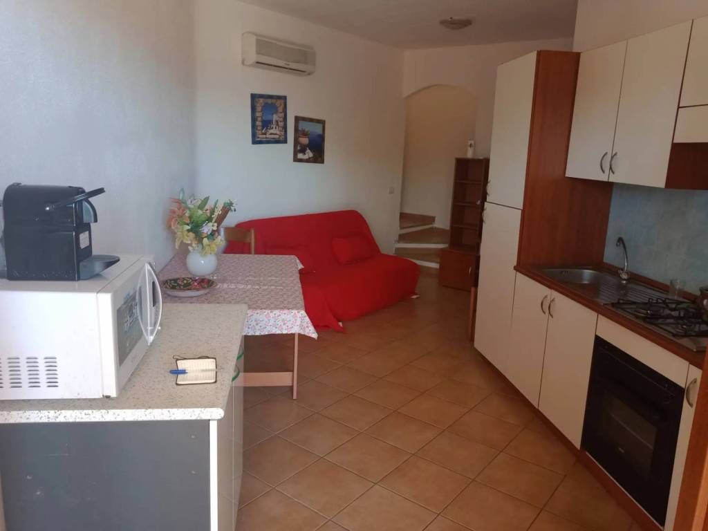 appartamento in vendita a Valledoria in zona La Muddizza