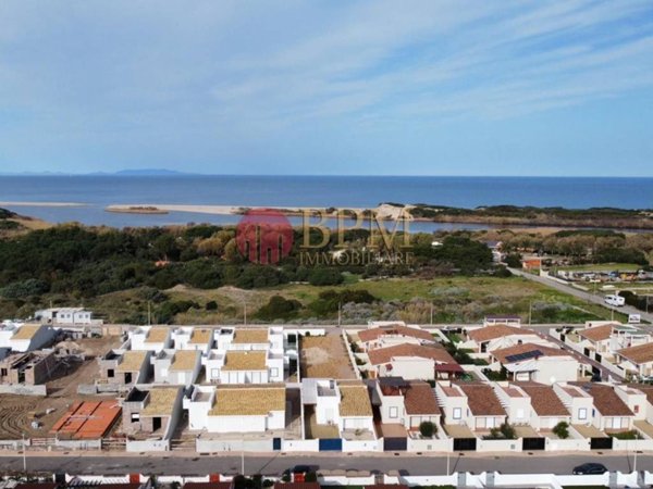 casa indipendente in vendita a Valledoria