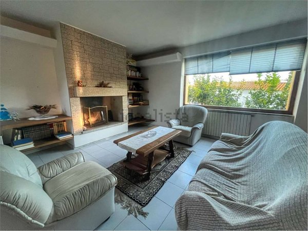 casa indipendente in vendita a Valledoria