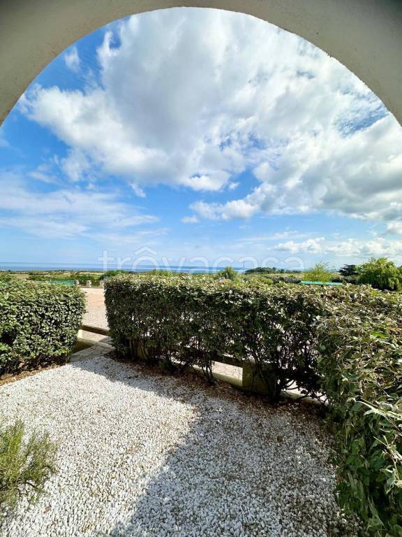 appartamento in vendita a Valledoria in zona La Muddizza