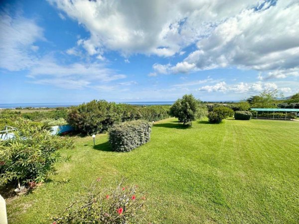 appartamento in vendita a Valledoria in zona La Muddizza