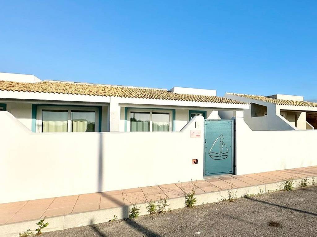 casa indipendente in vendita a Valledoria