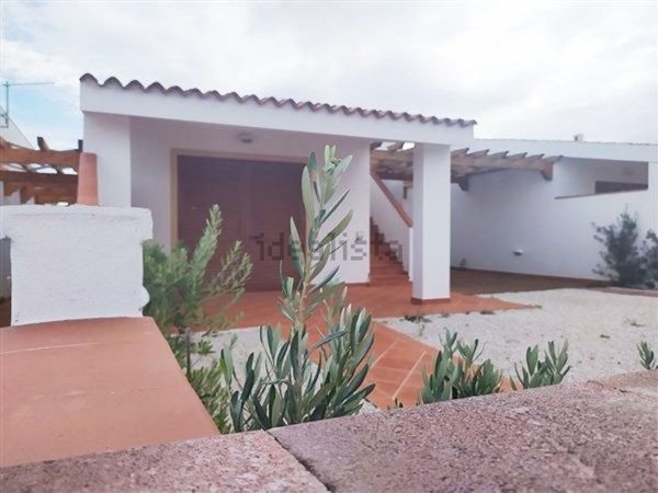 casa indipendente in vendita a Valledoria