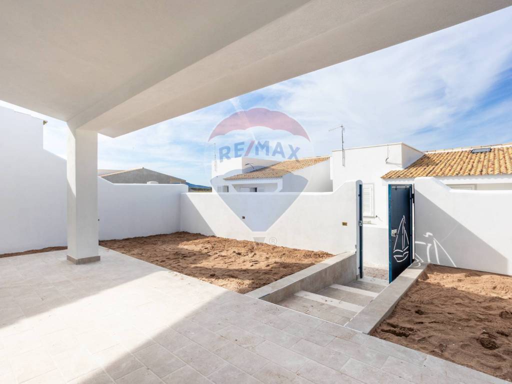 casa indipendente in vendita a Valledoria