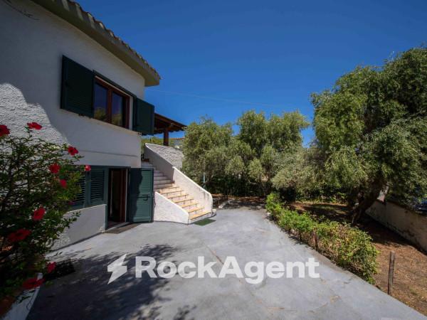 casa indipendente in vendita a Valledoria in zona La Ciaccia