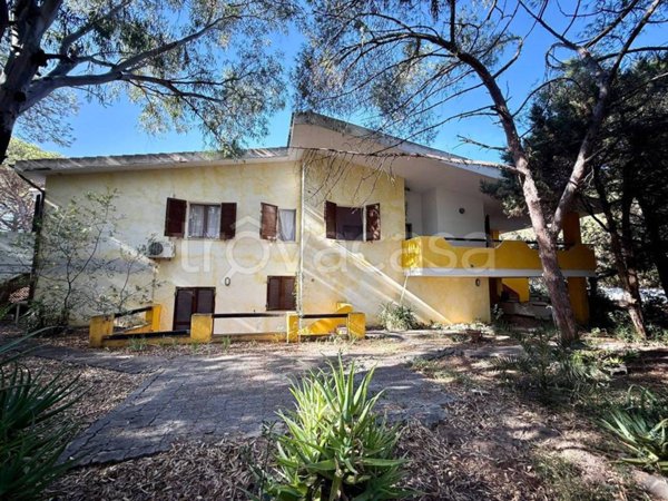 casa indipendente in vendita a Valledoria