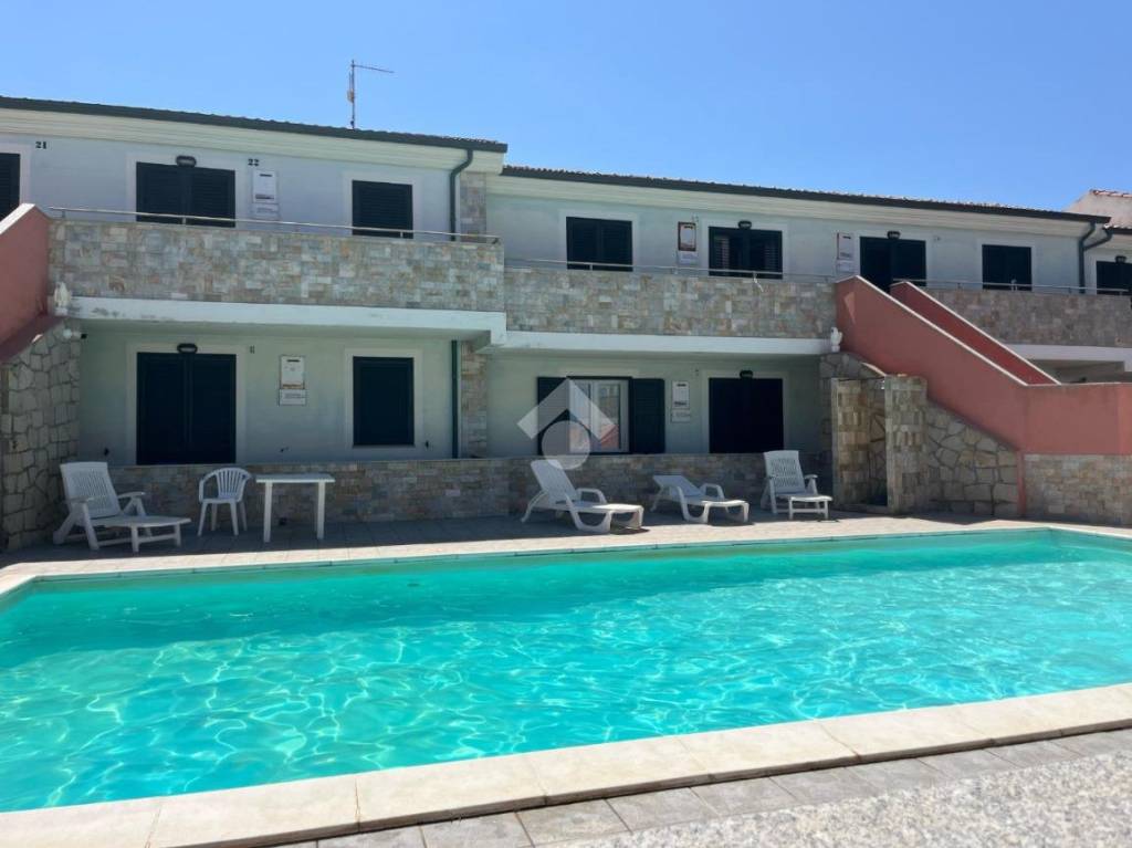 appartamento in vendita a Valledoria in zona La Ciaccia