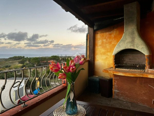 appartamento in vendita a Valledoria in zona La Muddizza