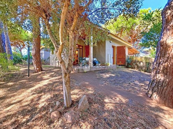 casa indipendente in vendita a Valledoria