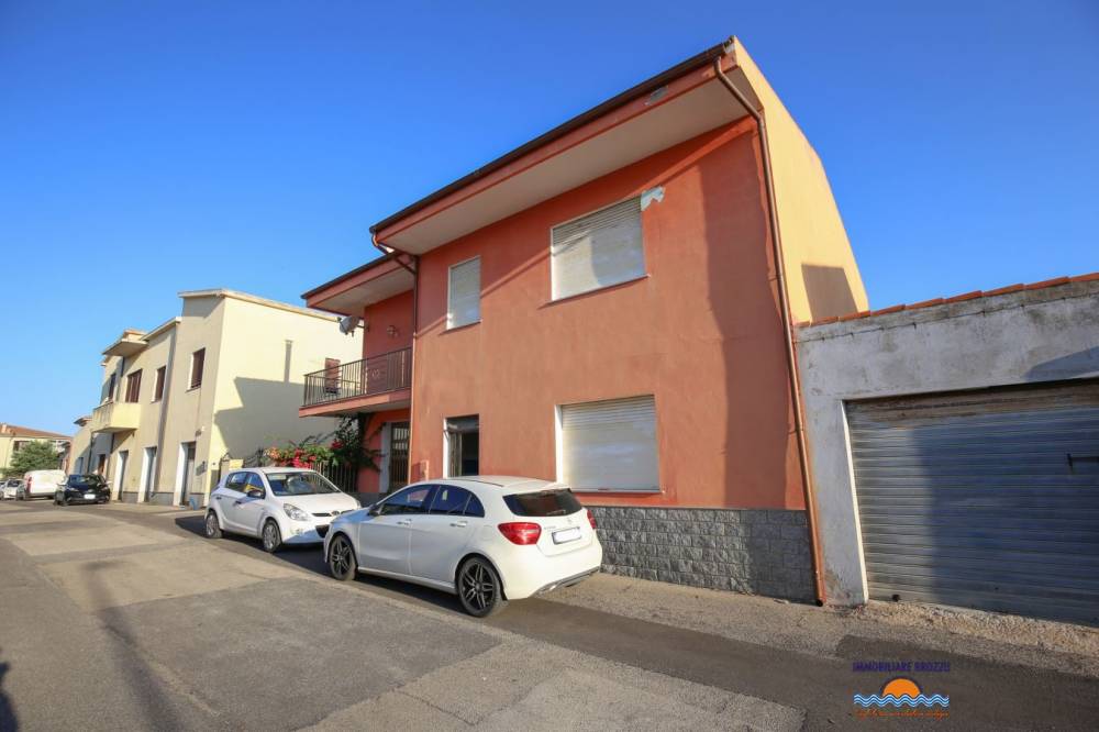 casa indipendente in vendita a Valledoria in zona La Ciaccia