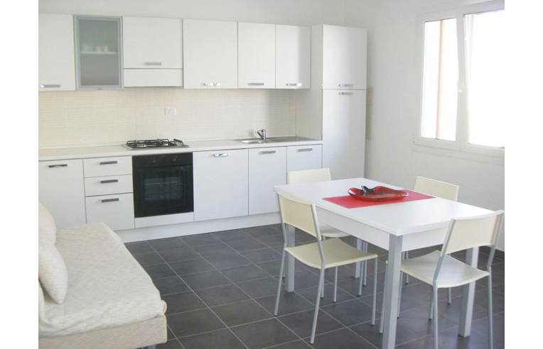 appartamento in vendita a Valledoria in zona La Muddizza