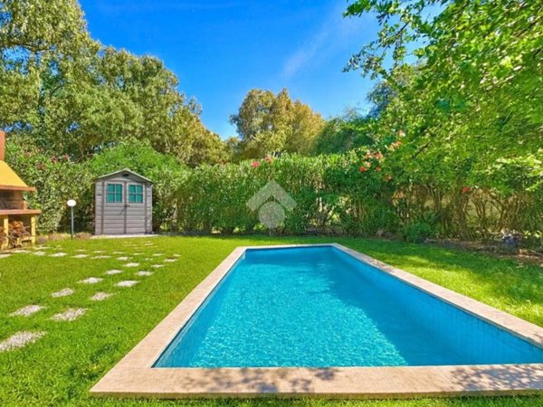 casa indipendente in vendita a Valledoria
