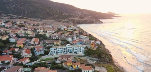 casa indipendente in vendita a Valledoria in zona La Ciaccia