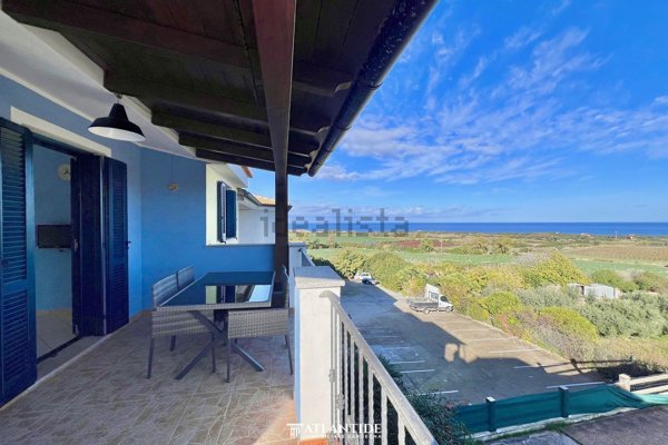 appartamento in vendita a Valledoria in zona La Muddizza