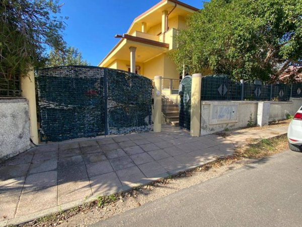 casa indipendente in vendita a Valledoria