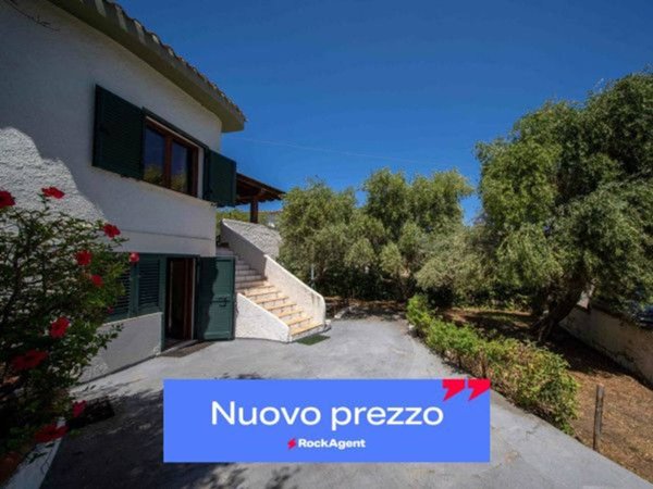 casa indipendente in vendita a Valledoria in zona La Ciaccia