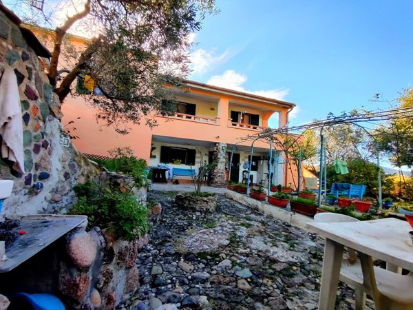 casa indipendente in vendita a Valledoria