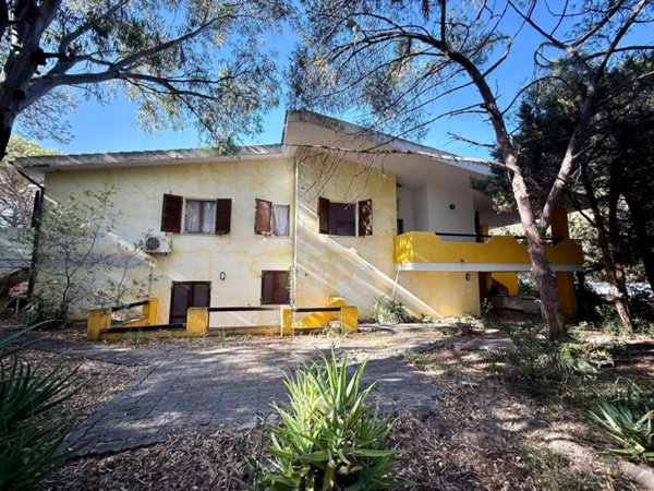 casa indipendente in vendita a Valledoria