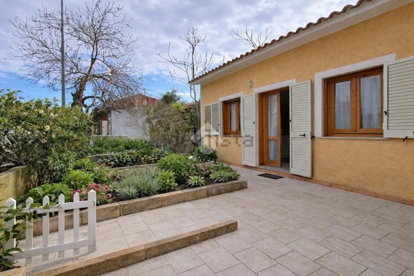 casa indipendente in vendita a Valledoria in zona La Muddizza