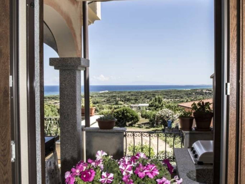 appartamento in vendita a Valledoria in zona La Muddizza