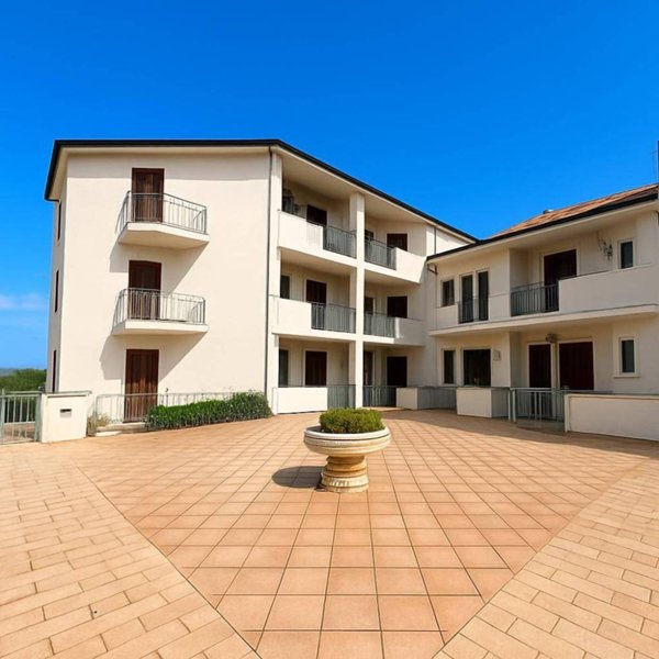 appartamento in vendita a Valledoria in zona La Muddizza