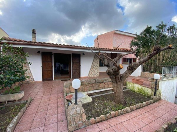 casa indipendente in vendita a Valledoria in zona La Ciaccia