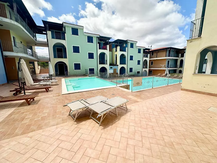 appartamento in vendita a Valledoria in zona La Muddizza