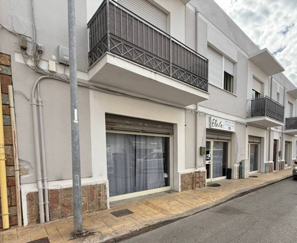 locale commerciale in vendita a Valledoria