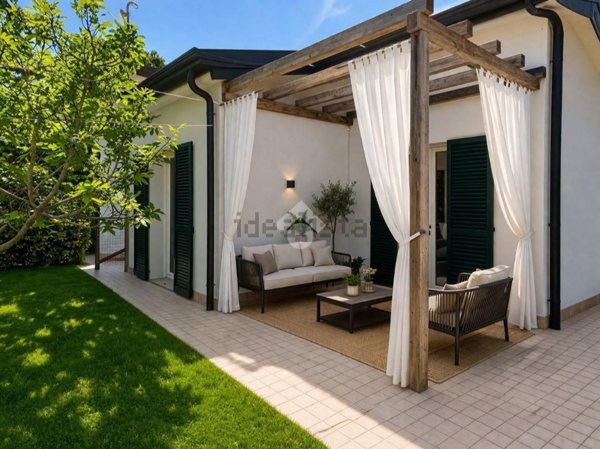 casa indipendente in vendita a Valledoria