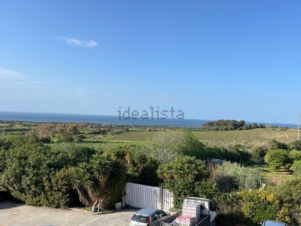 appartamento in vendita a Valledoria in zona La Muddizza