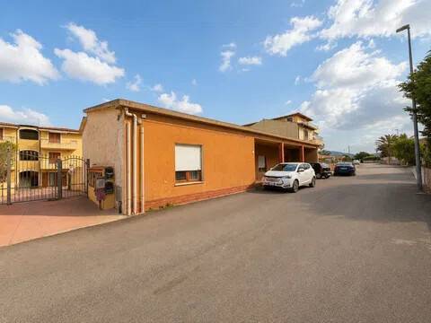 casa indipendente in vendita a Valledoria