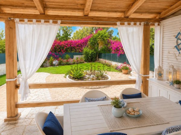 casa indipendente in vendita a Valledoria in zona La Ciaccia