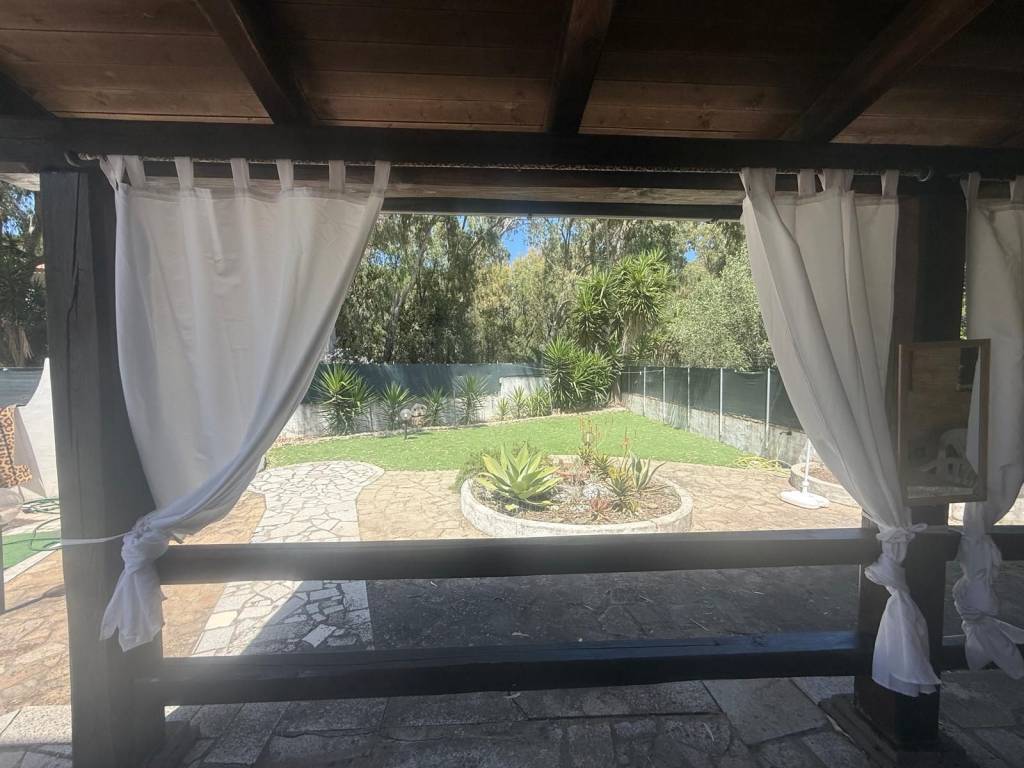casa indipendente in vendita a Valledoria in zona La Ciaccia