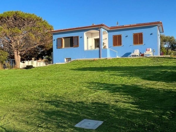 casa indipendente in vendita a Valledoria in zona La Ciaccia