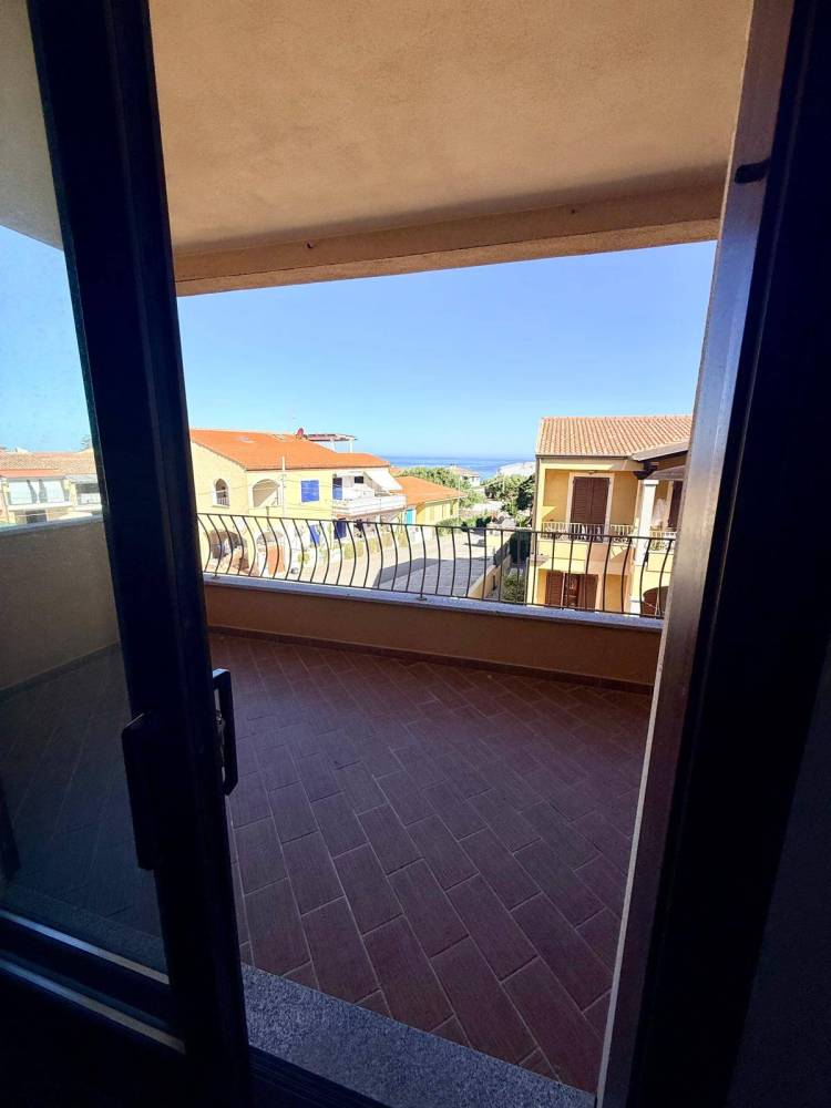 appartamento in vendita a Valledoria in zona La Ciaccia