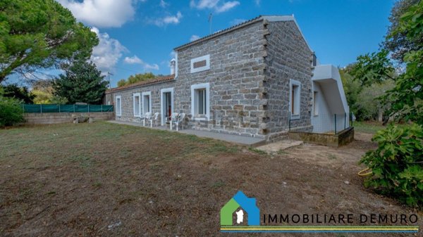 casa indipendente in vendita a Telti
