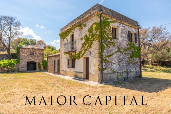 casa indipendente in vendita a Telti