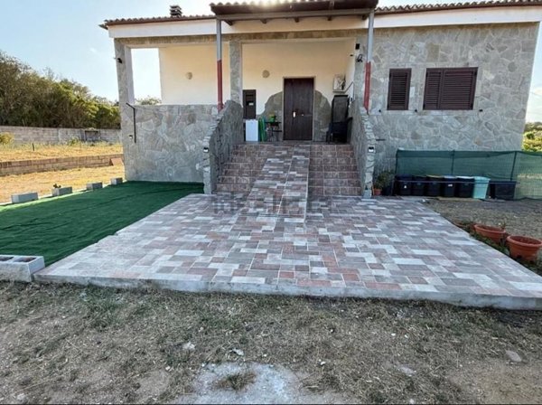 casa indipendente in vendita a Telti