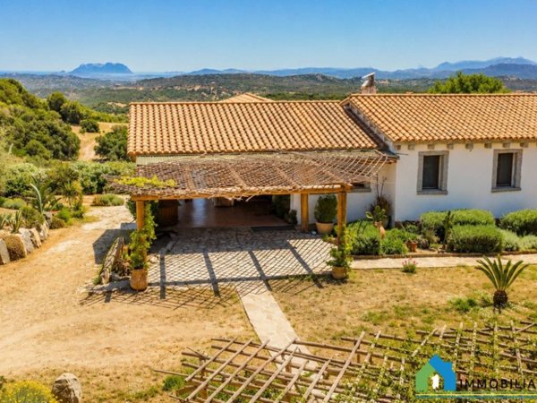 casa indipendente in vendita a Telti