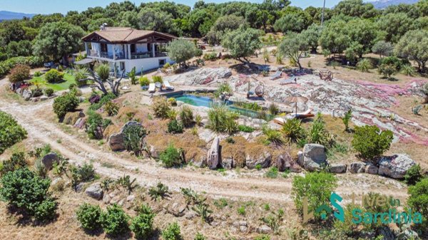 casa indipendente in vendita a Telti