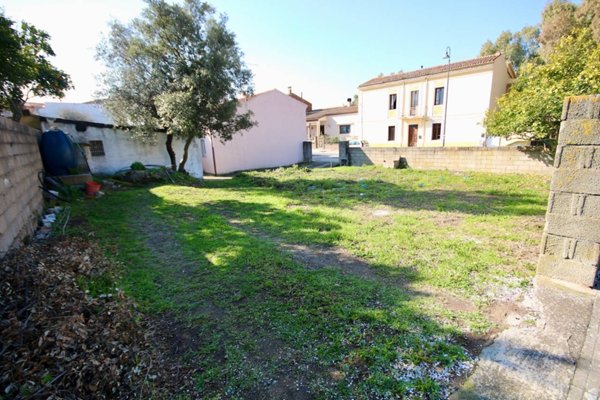 terreno in vendita a Telti