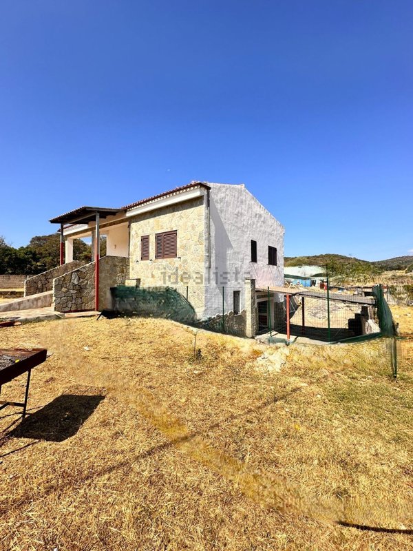 casa indipendente in vendita a Telti