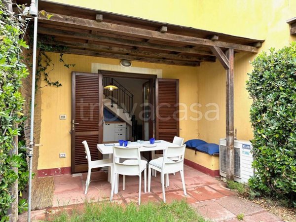 casa indipendente in vendita a Badesi