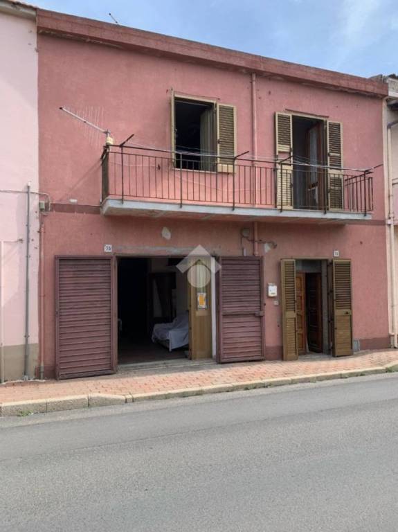 casa indipendente in vendita a Badesi