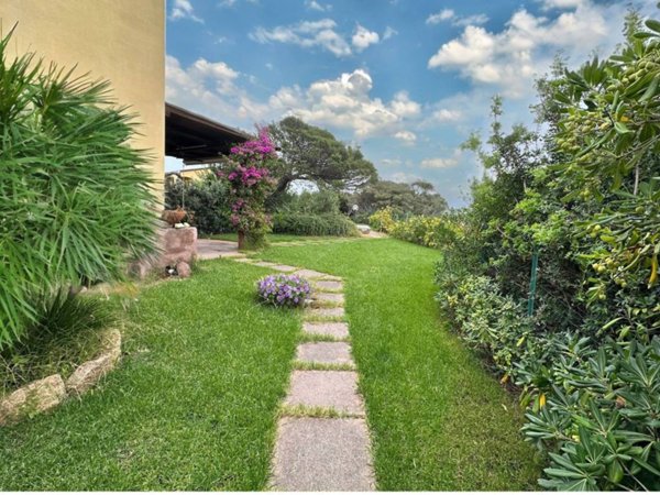 casa indipendente in vendita a Badesi