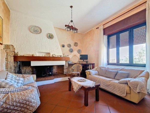 casa indipendente in vendita a Badesi