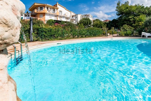 casa indipendente in vendita a Badesi