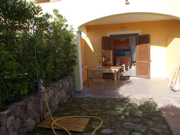 casa indipendente in vendita a Badesi