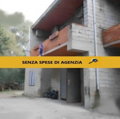 appartamento in vendita a Badesi in zona Azzagulta